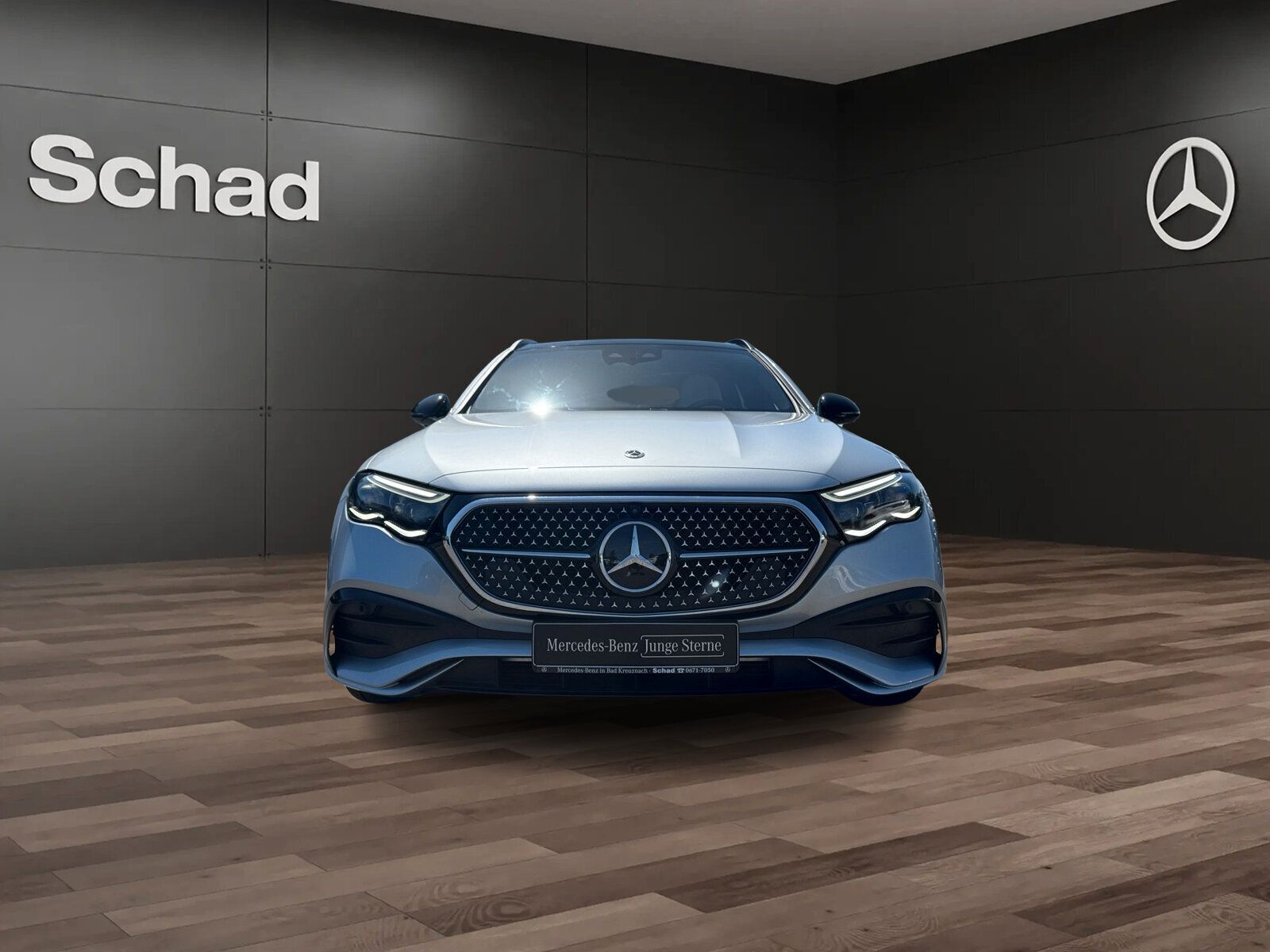 Mercedes-Benz E 450d 4M T AMG AIRMATIC+PANO-DACH+360°+AHK+LED+ imagem 2