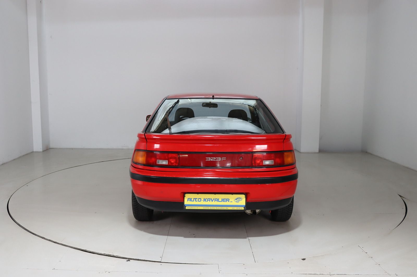 Fahrzeugabbildung Mazda 323 F 1.6 GLX 1. Hand * wenig km