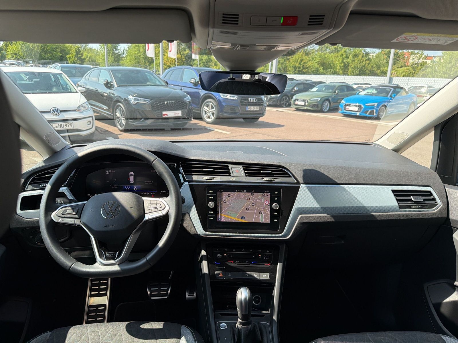 Volkswagen Touran - Bild 17