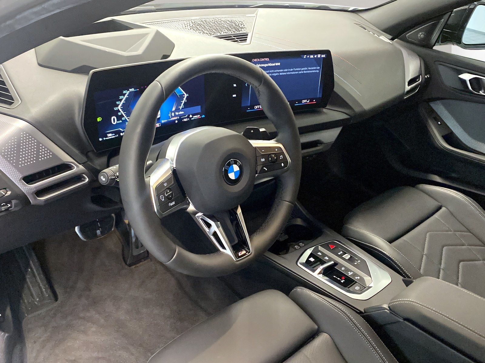 BMW 216 Gran Coupé - Bild 4