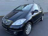 Mercedes-Benz A 180 A A 180 5-türig ELEGANCE*KLIMA*PDC *SITZHE - Mercedes-Benz bis 5.000 Euro