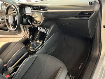 Fotografie des Opel Corsa F Elegance AHK SHZ LED Allwetter