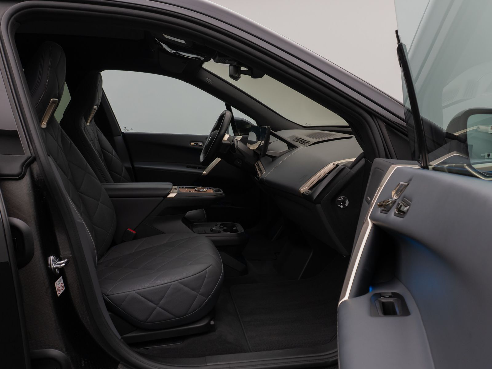 Fahrzeugabbildung BMW iX xD40 Edition Sport 360°Laser SkyLounge 22Zoll