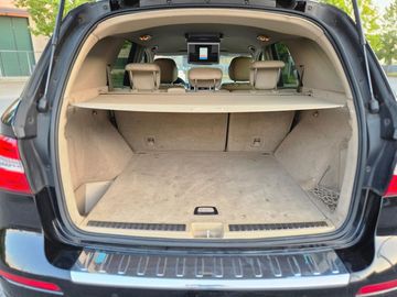 Mercedes ML 250 - 7