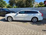 Volvo V90 T4 Momentum Pro, Standheizung, Leder - Volvo in Leipzig
