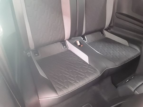 Volkswagen T-Roc - Bild 8