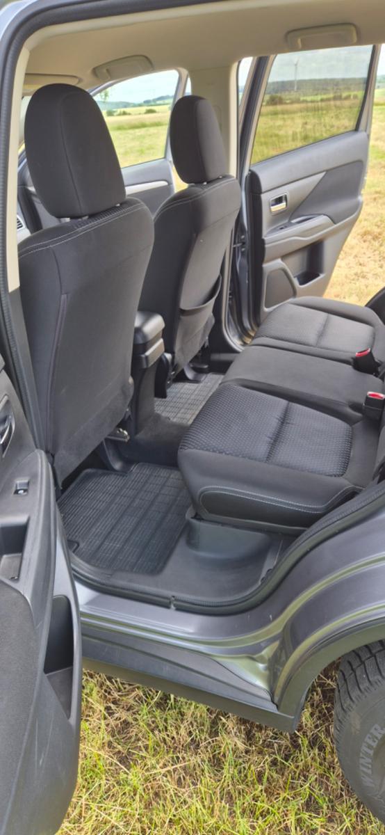 Mitsubishi Outlander 2.0 MIVEC Plus ClearTec 4WD CVT Plus