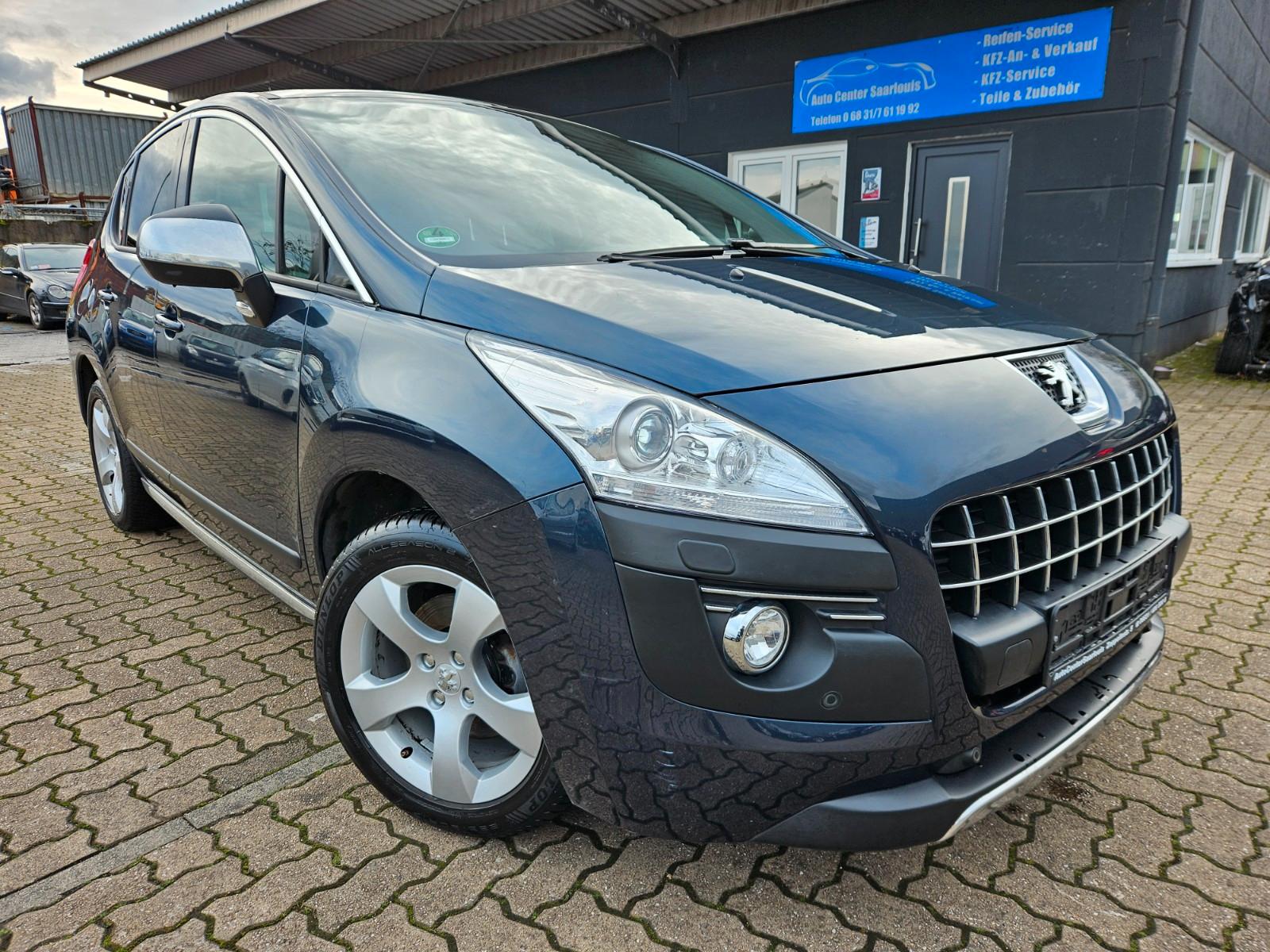 Peugeot 3008 Platinum Navi PDC HeadUP Tempomat SHZ Pano.