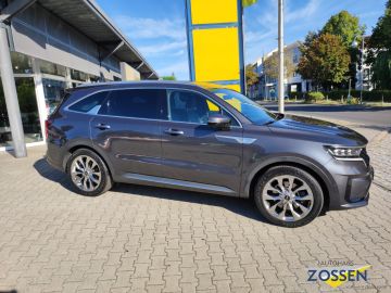 KIA Sorento - 4