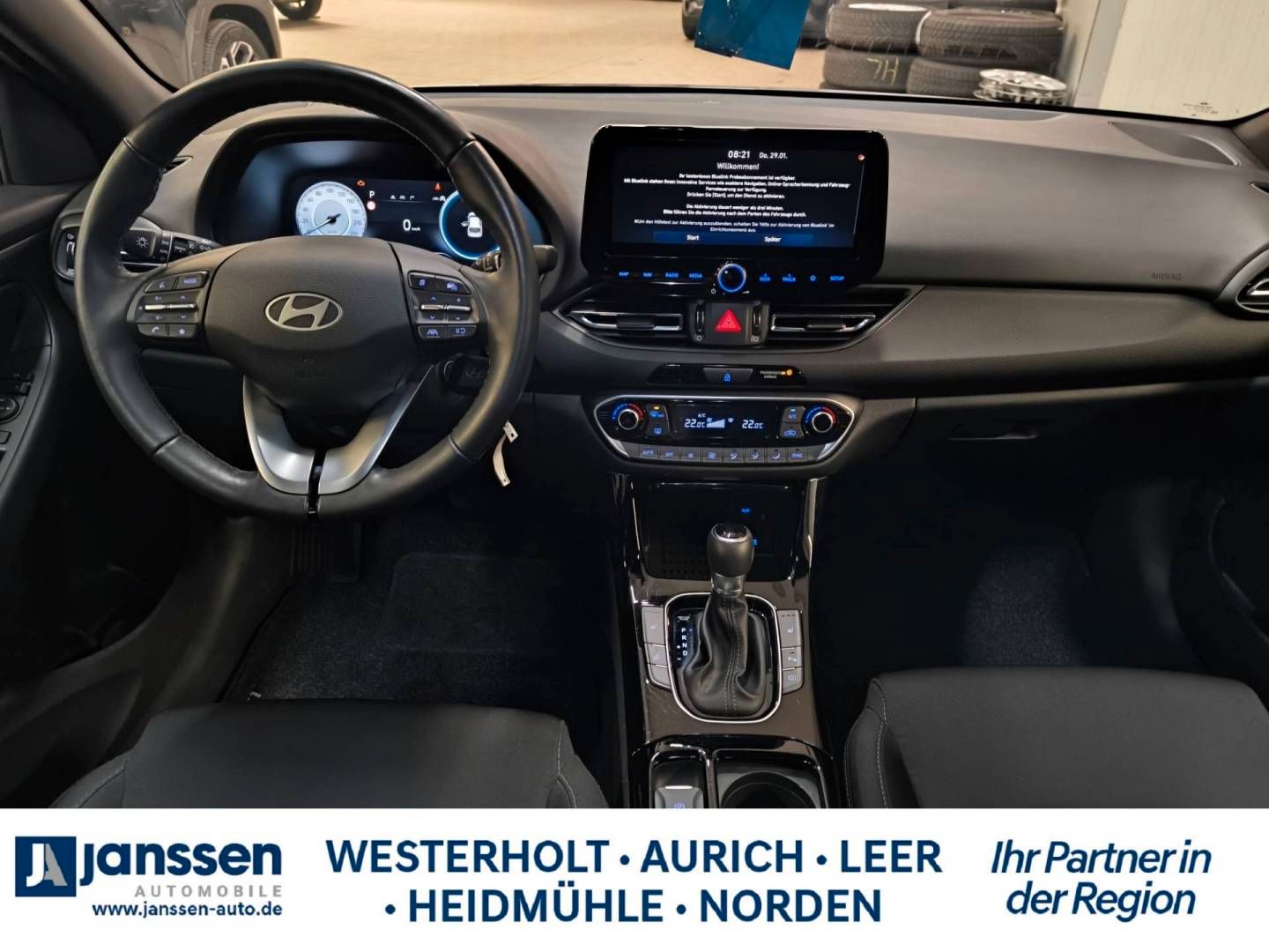 Fahrzeugabbildung Hyundai i30 Kombi ADVANTAGE