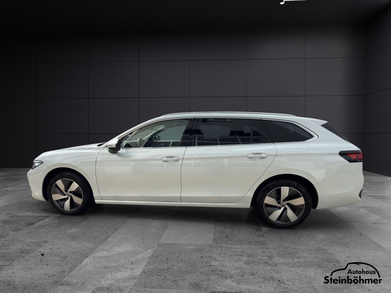 Volkswagen Passat Business 1.5 eTSI DSG LED NAV AHK Navi foto 3