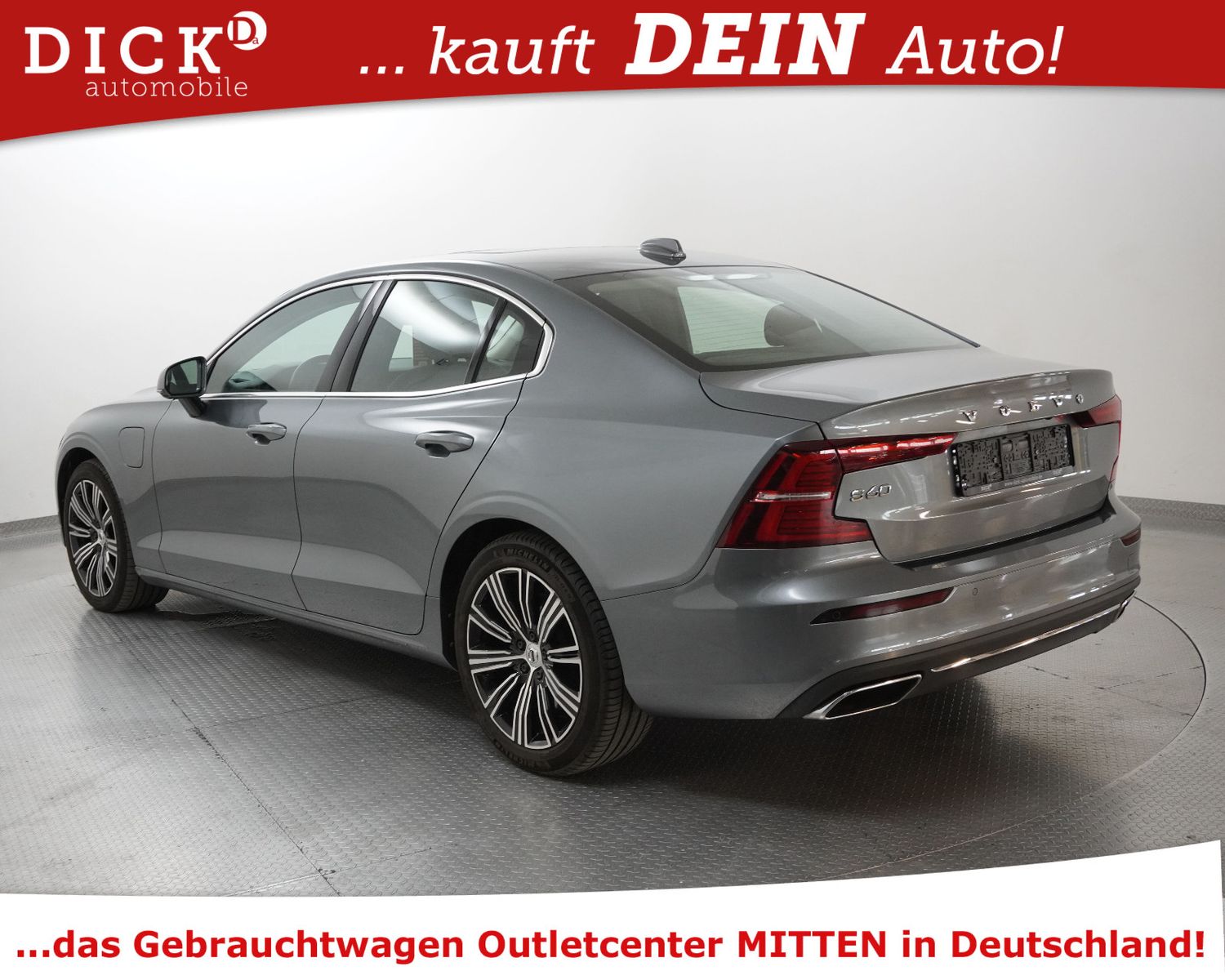 Fahrzeugabbildung Volvo S60 T8 Hyb AWD Inscrip PANO+STDHZ+MEMO+H&K+VOLL+