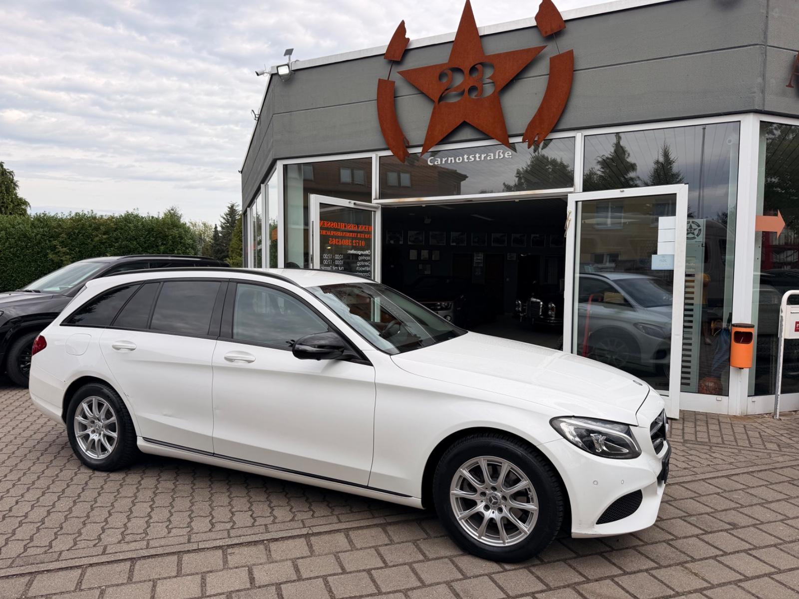 Mercedes-Benz C 180  T-Modell  CGI