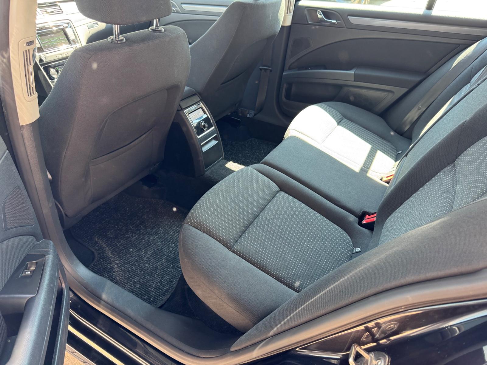 Skoda Superb Combi Active *1.Hand*Garantie*AHK*