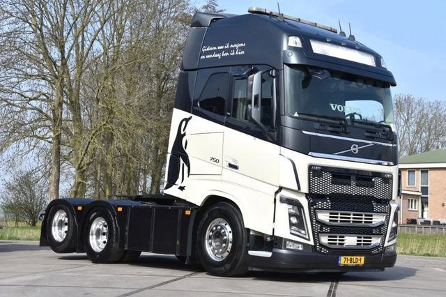 Volvo FH 16.750 Globetrotter XL 6x2 - RETARDER - FULL