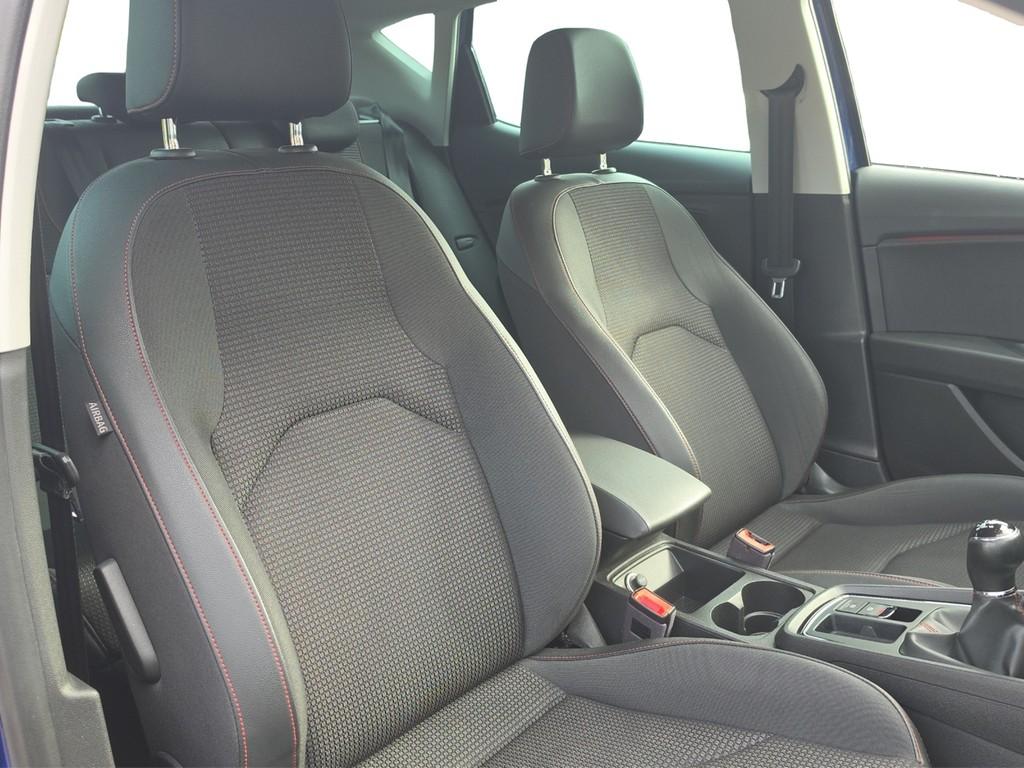 Seat Leon 1.8 TSI FR VOLL-LED*NAV*TEMP*SHZ*PDC*NEBEL*