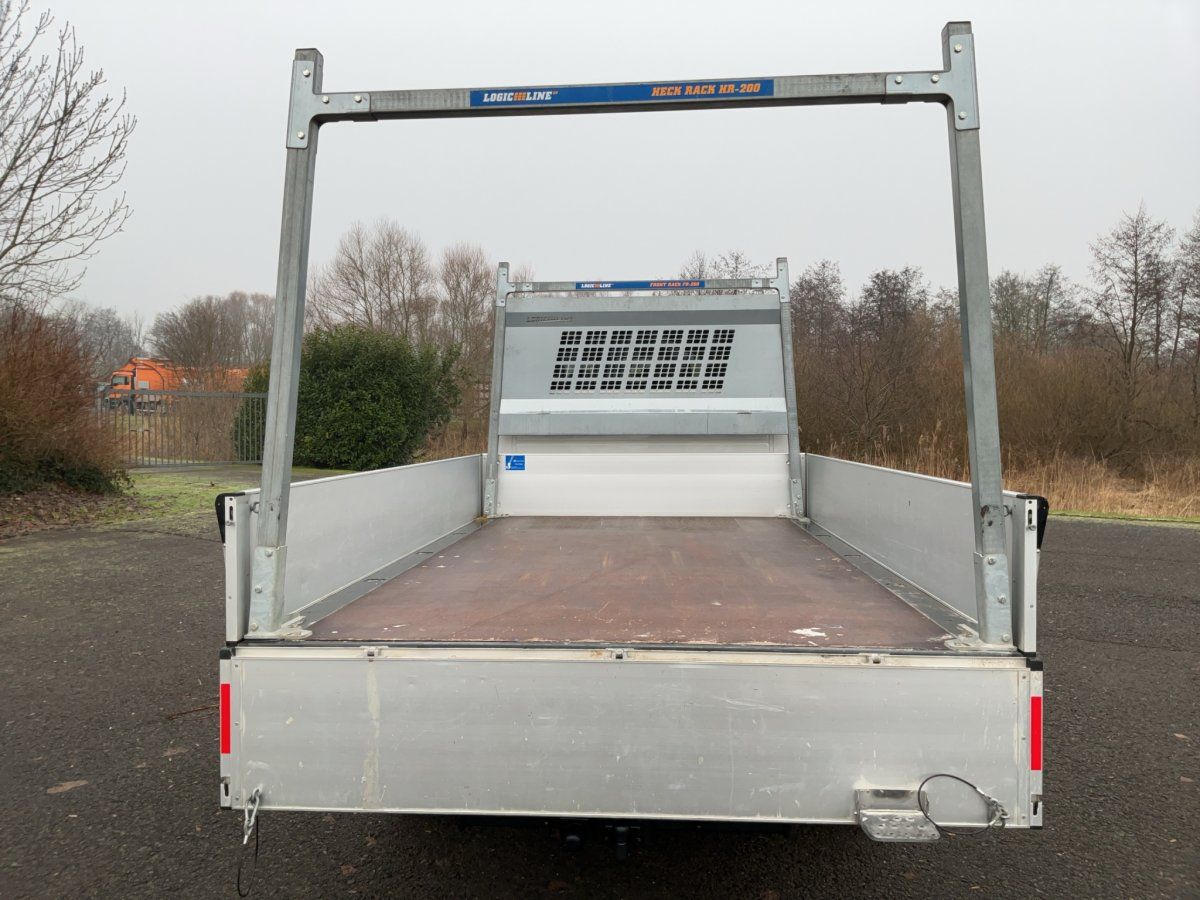 Fahrzeugabbildung Volkswagen Crafter 35 Pritsche DOKA LR 2.0 TDI AHK GJR