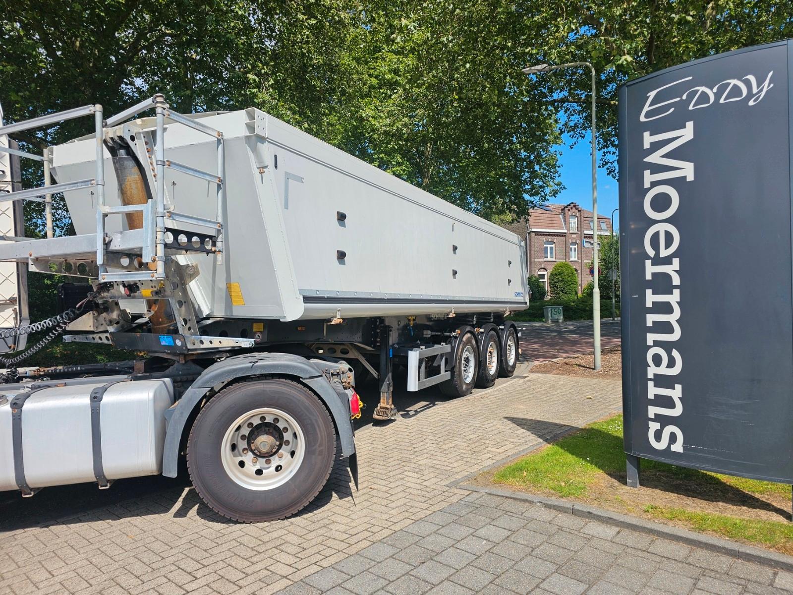 Schmitz Cargobull SGF*S3 Stahl Chassis - Alu Mulde