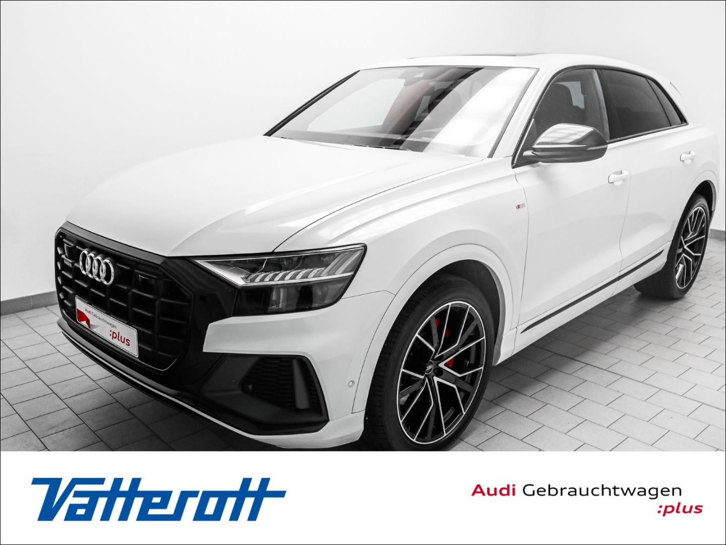 Audi Q8 50 TDI S line competition plus Pano AHK