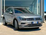 Volkswagen Tiguan 2.0 TDI SCR DSG 4MOTION - Volkswagen Tiguan: Kombi