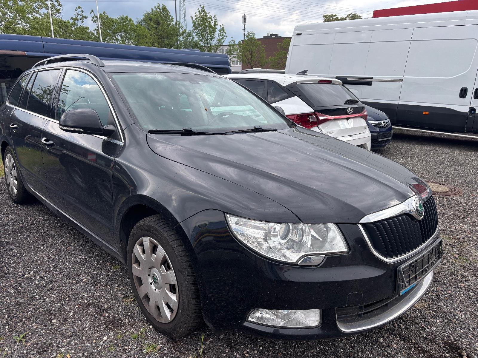 Skoda Superb Combi Family