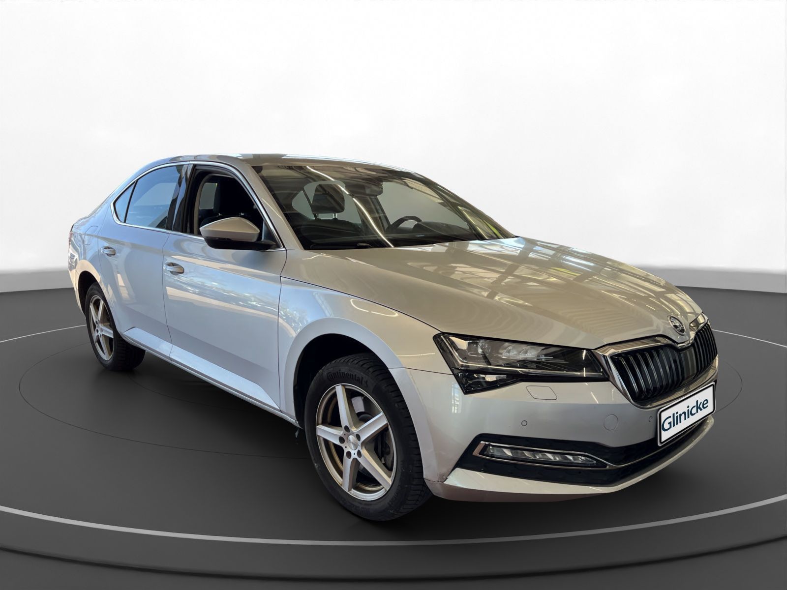 Skoda Superb 2.0 TSI DSG Style 4x4 SiHz PDC LED foto 5