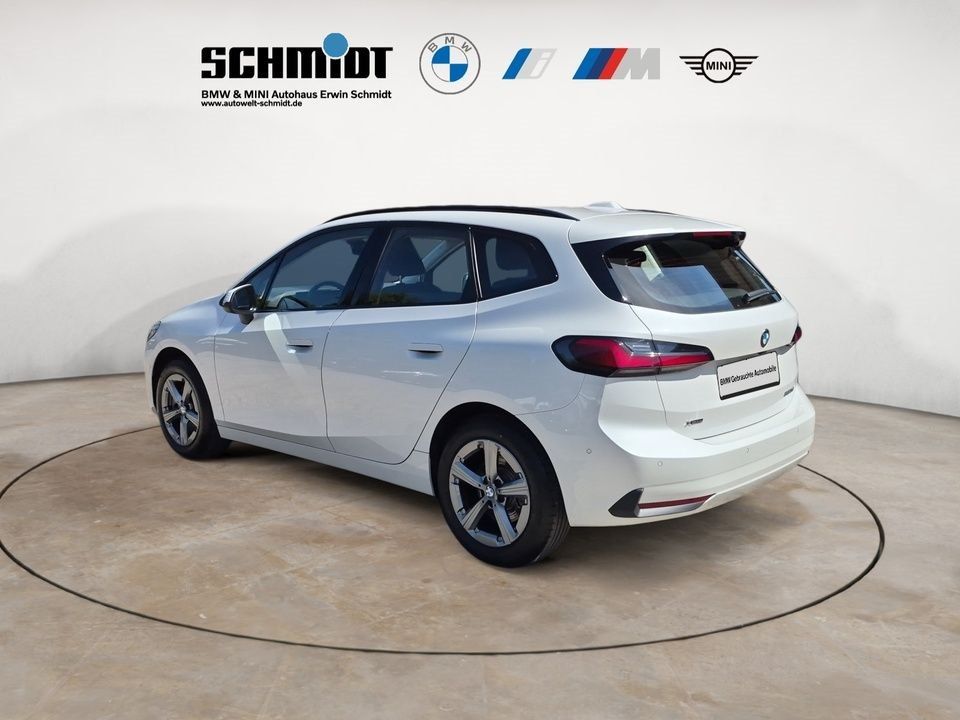 BMW 223 Active Tourer - Bild 4