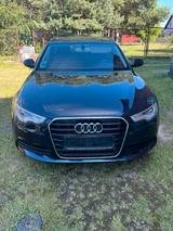 Audi A6 2.8 FSI - Audi A6 aus 2013 mit Benzin-Antrieb: Kombi