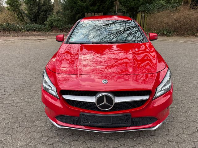 Mercedes-Benz CLA 220 d URBAN NAVI LED LEDER SPOSI DISTRONIC