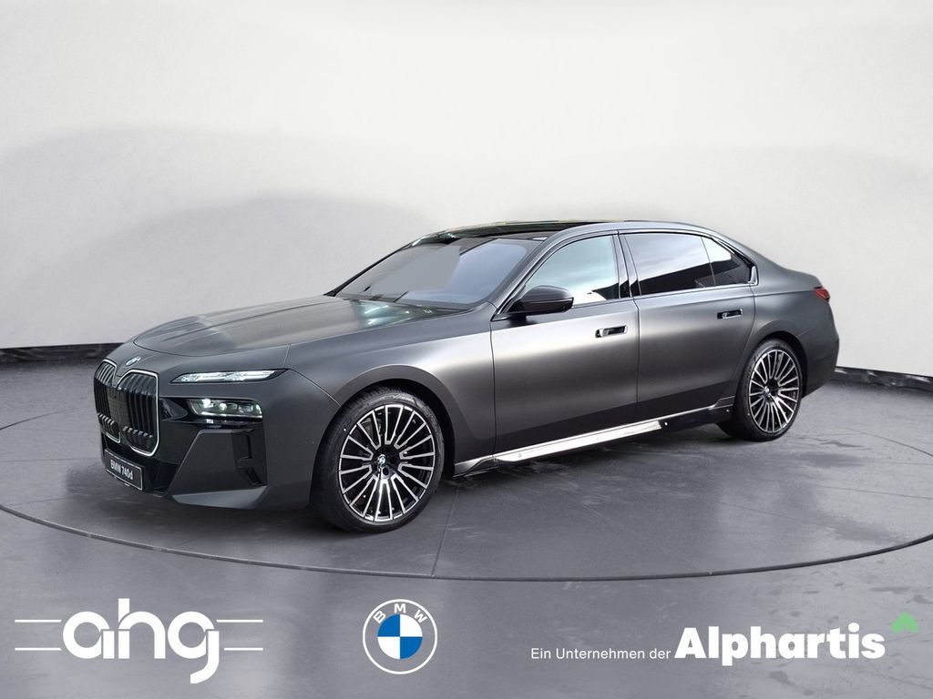 BMW 740