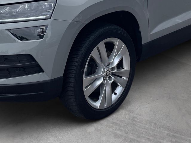 Karoq Style 2.0 TDI DSG 4x4  Navi,Klima,LED,AHK