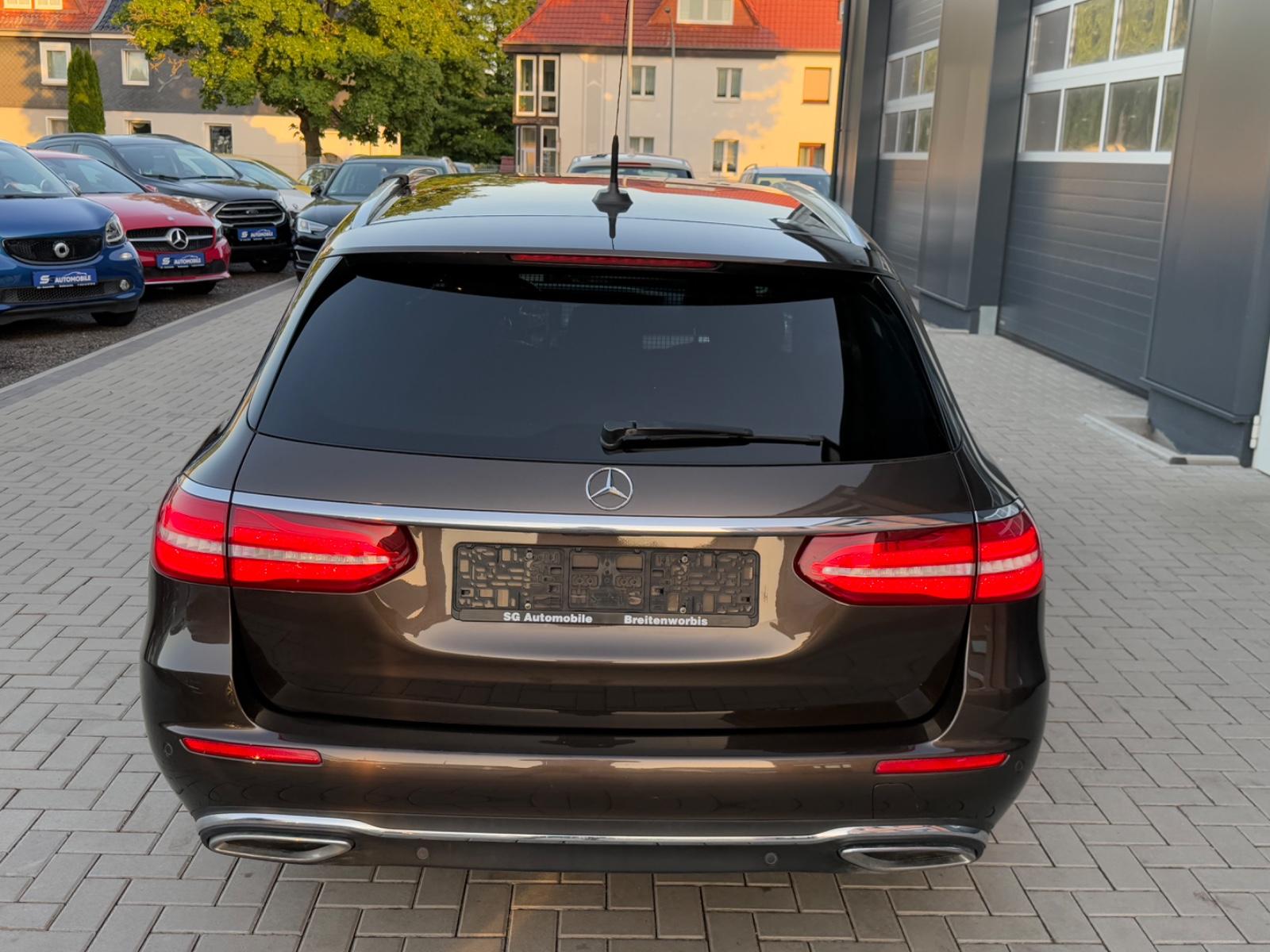 Mercedes-Benz E 220 d Avantgarde *LED*STANDHZG*BURMESTER*KAM*