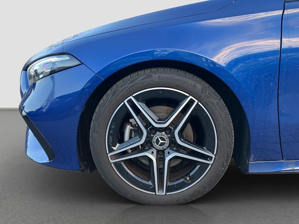 Fahrzeugabbildung Mercedes-Benz A 200 d Kompaktlimousine AMG Line*Night Paket