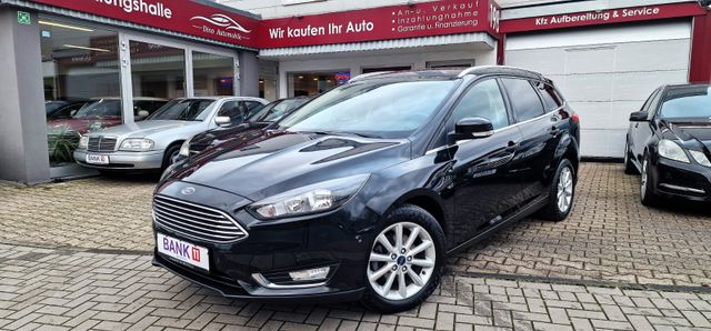 Ford Focus  Titanium Navi Sehr gepflegt 1 Hand