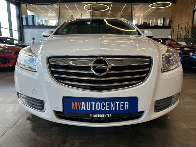 Opel Insignia A Sports Tourer Sport 4x4 *Xenon*1Hand*