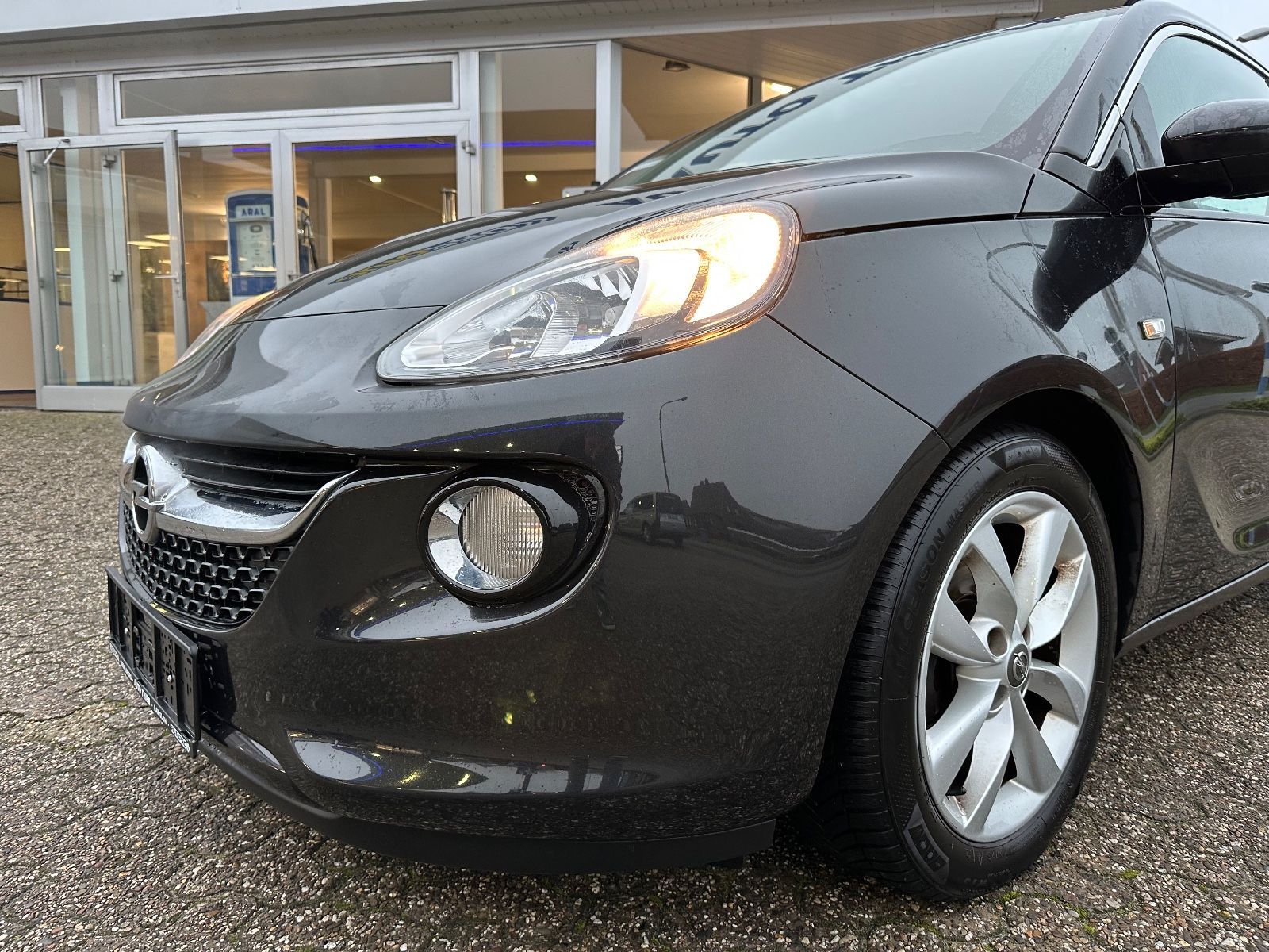 Fahrzeugabbildung Opel Adam 1.4 Jam SHZG/GRA/BT/GJR