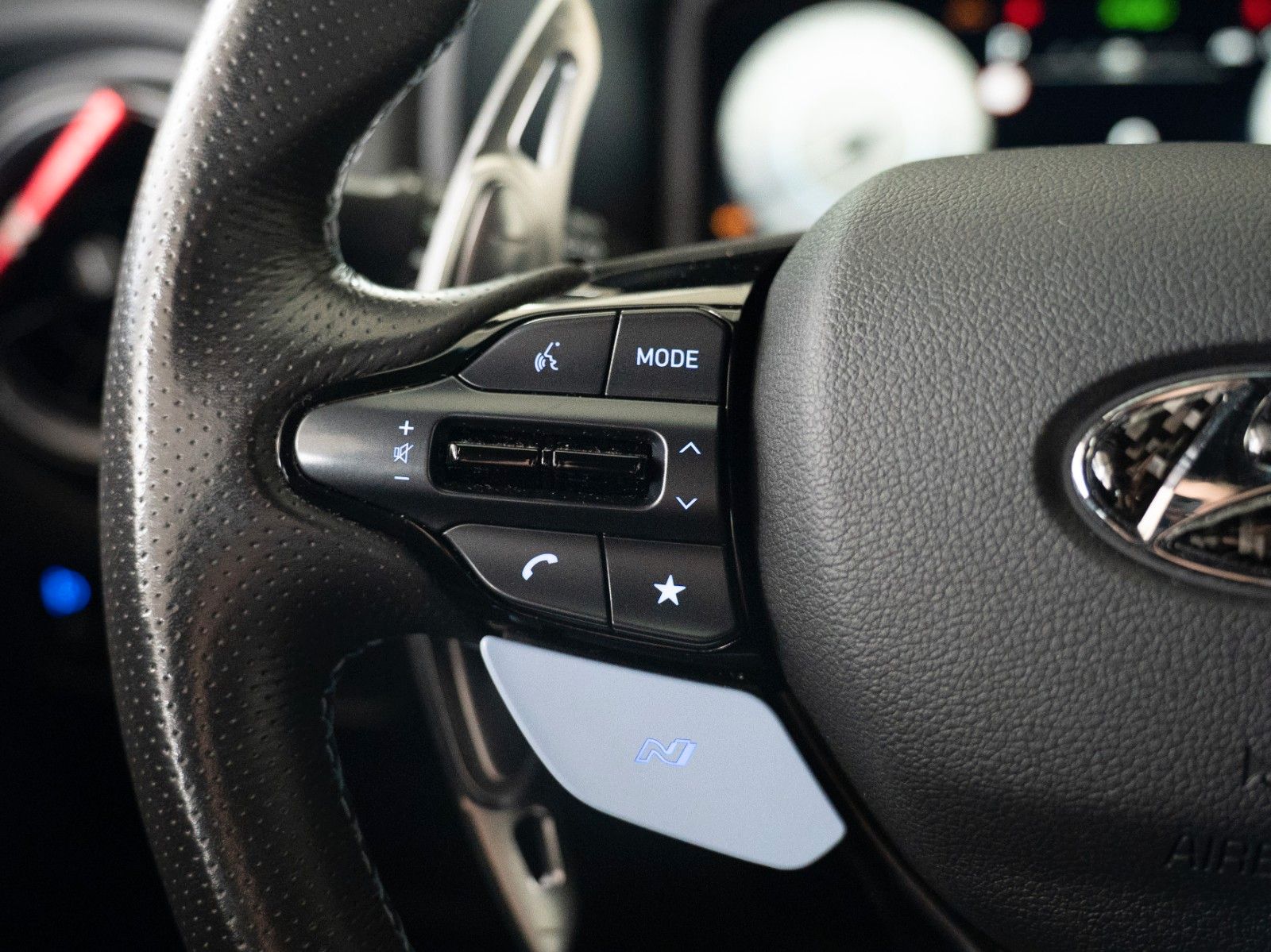 Fahrzeugabbildung Hyundai Kona N Performance 2WD AUTOM./SITZHZG./HEAD-UP
