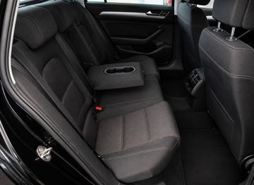 Volkswagen Passat Variant - 4