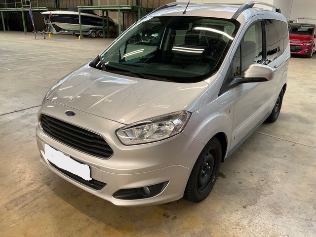 Ford Tourneo Courier Trend