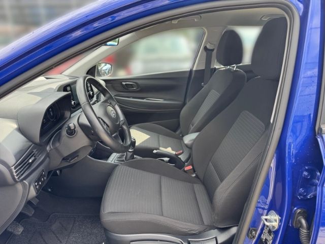 Fahrzeugabbildung Hyundai i20 Trend Navi Digitales Cockpit LED Apple CarPl
