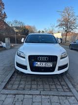 Audi Q7 3.0 TDI (DPF) quattro tiptronic - - gebrauchte Audi Q7 aus dem Jahr 2014