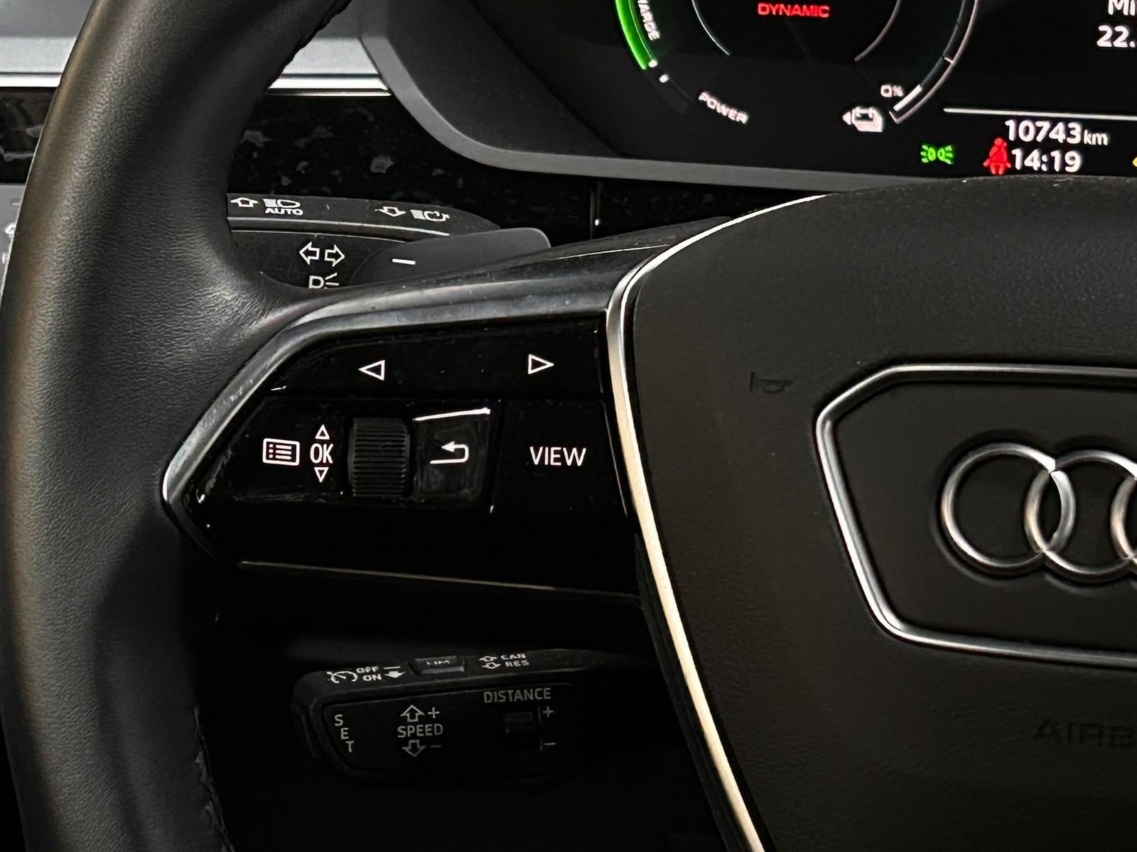 Fahrzeugabbildung Audi e-tron 50 Quatt ALCANTARA+NAVI+LED SHZ+ACC+APS+