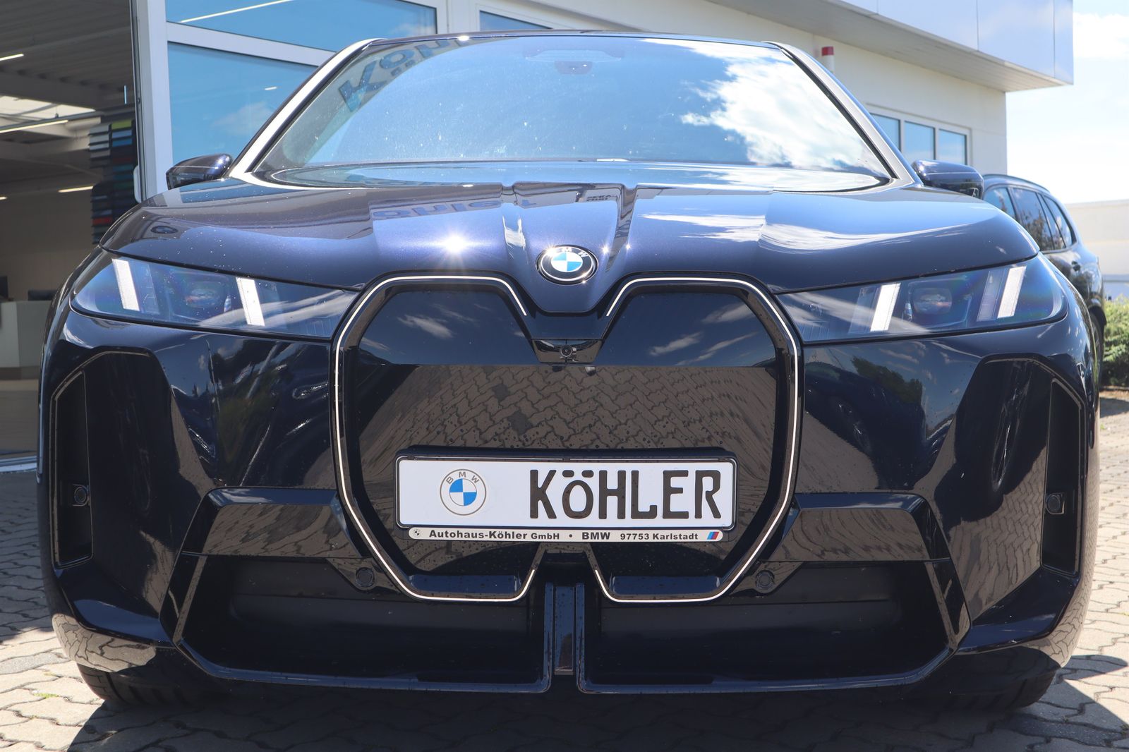 BMW iX xDrive45 M Sport Pro/AHK/SoftClose/HK/DAB imagem 2