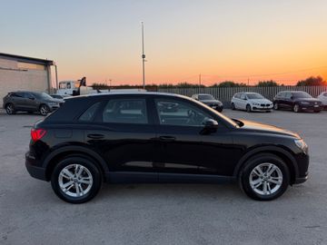 Audi Q3 - 4