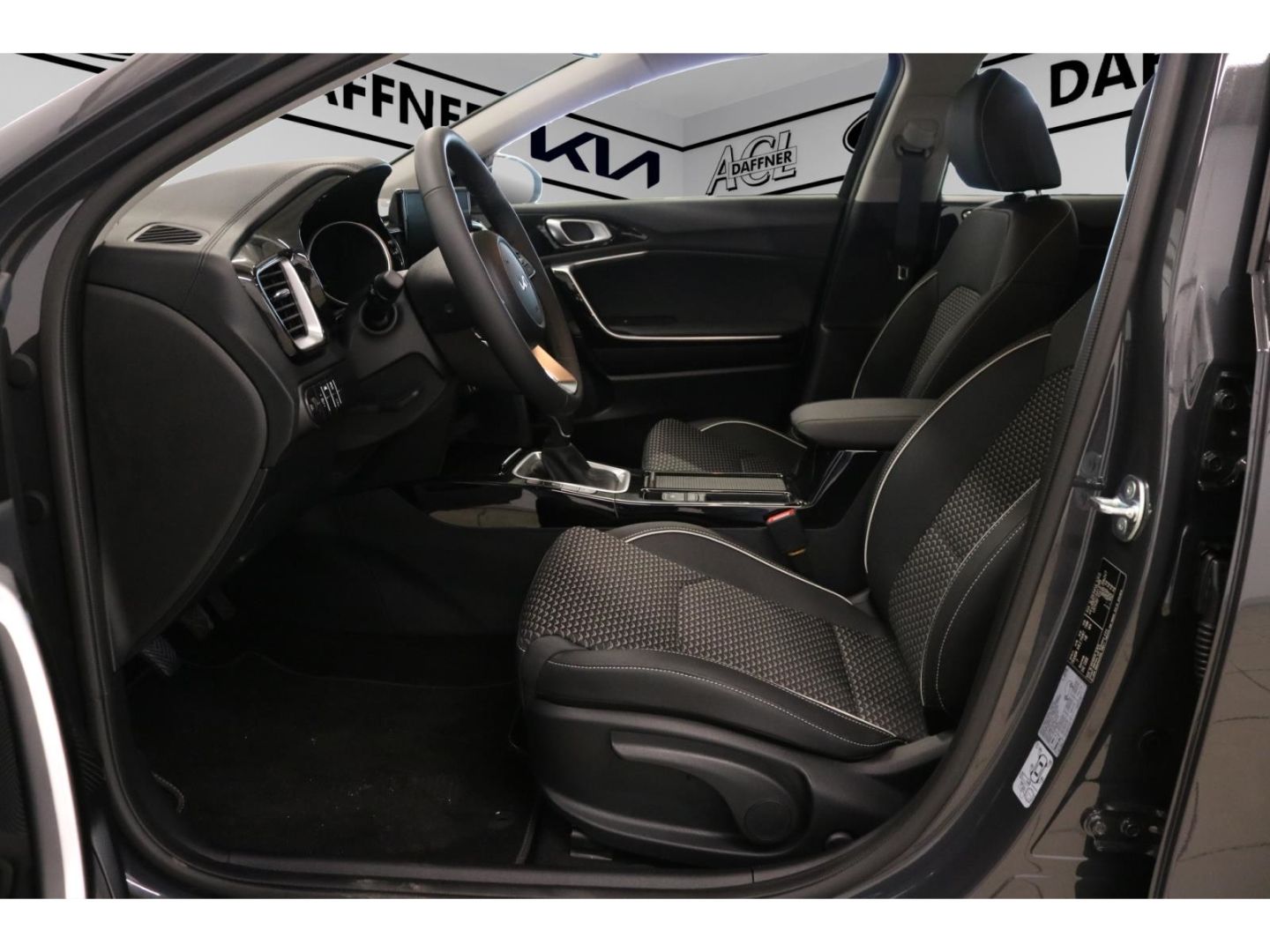 Fahrzeugabbildung Kia XCeed Vision T-GDI LED Navi Kamera DAB Tempomat