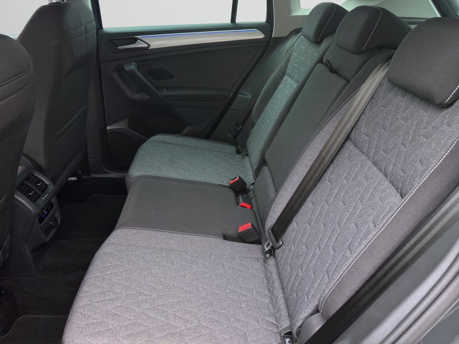 Volkswagen Tiguan - Bild 16