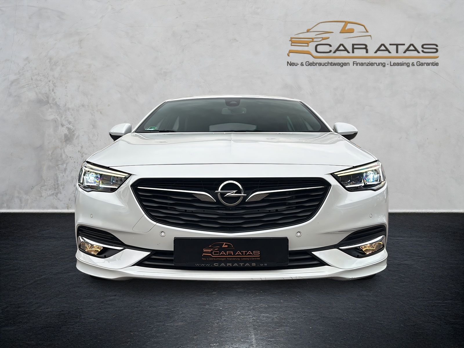 Fahrzeugabbildung Opel Insignia OPC LINE BLACK 360°INNOVATION BOSE STHZ