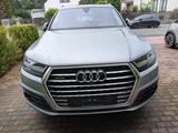 Audi Q7 3.0 TDI quattro Topzustand - Audi Q7: Silber