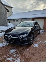 Mercedes-Benz A 250 e DCT -