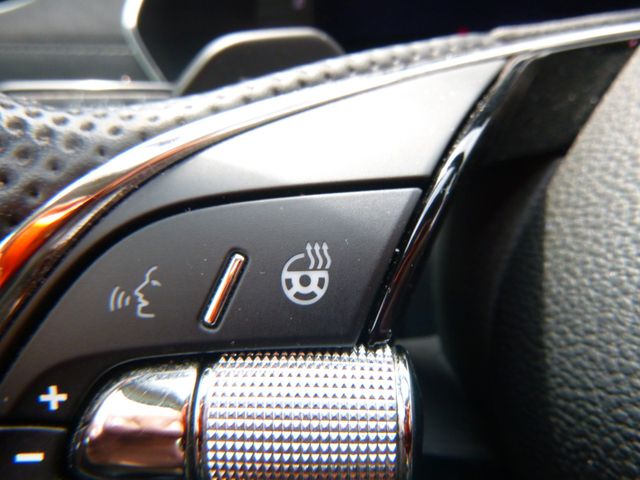 Fahrzeugabbildung Skoda Octavia 2,0 TDI DPF Kombi >AUT/AHK/NAVI/LED/SHZ<